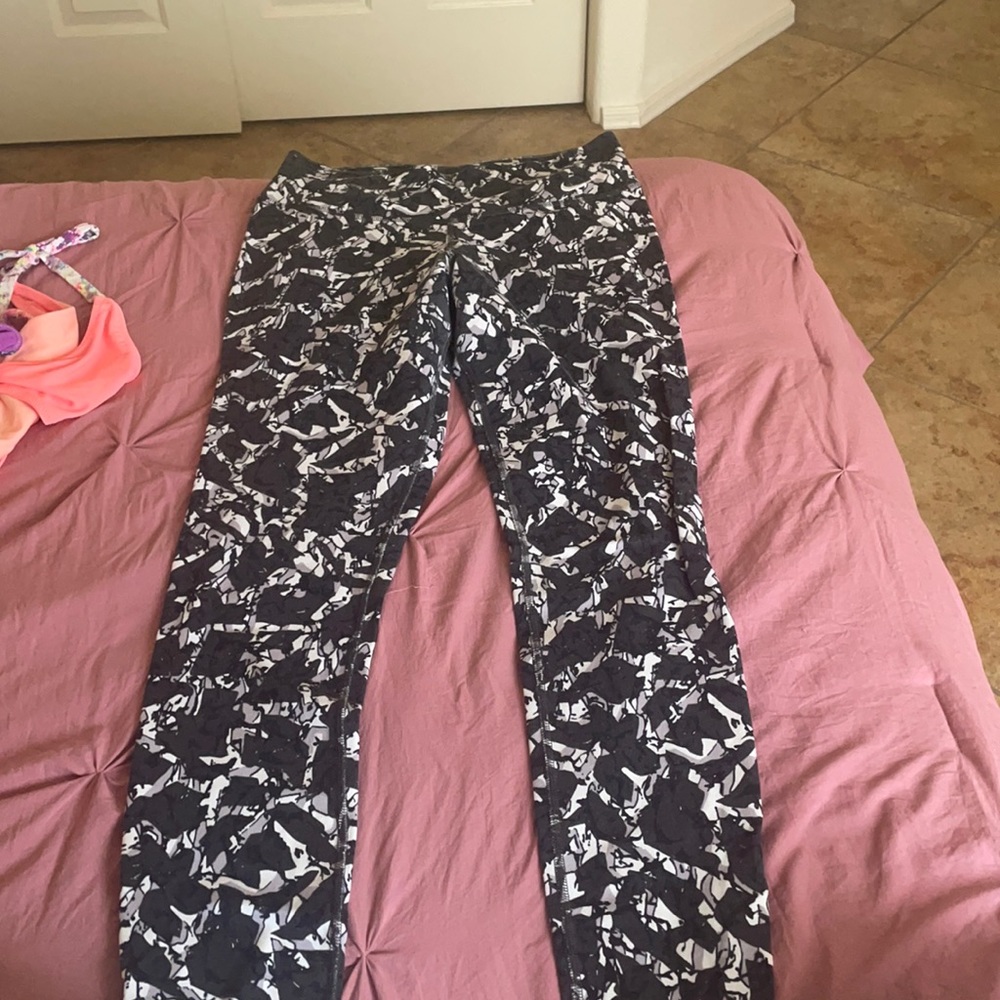 Nike leggings